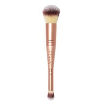 COLLECTION DOUBLE-ENDED COMPLEXION BRUSH (BROCHA PARA POLVO)